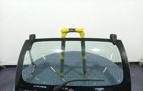 Citroen C1 Rear windscreen/windshield window 