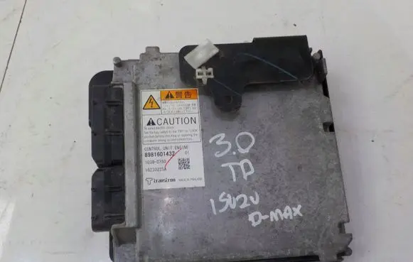Isuzu D-Max Engine control unit/module 1039D750