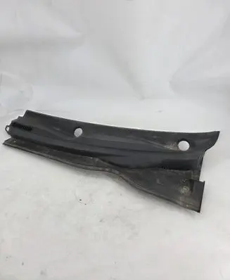 Toyota Corolla Verso AR10 Wiper trim 557820F010