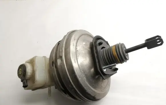 BMW 5 GT F07 Brake booster