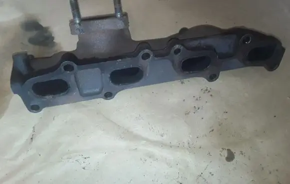 Mazda 6 Exhaust manifold R2AAK48Y11