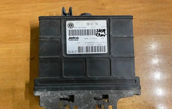 Volkswagen Sharan Gearbox control unit/module 09B927750 ADC102 31036PW060