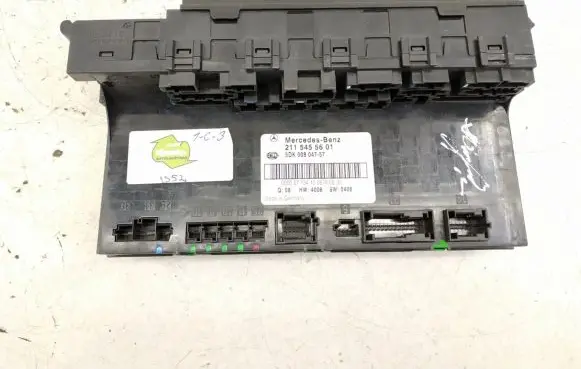 Mercedes-Benz E W211 Fuse box set 2115454501 2115456801