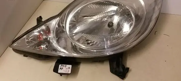 Peugeot 107 Headlight/headlamp 89033103 811590H040