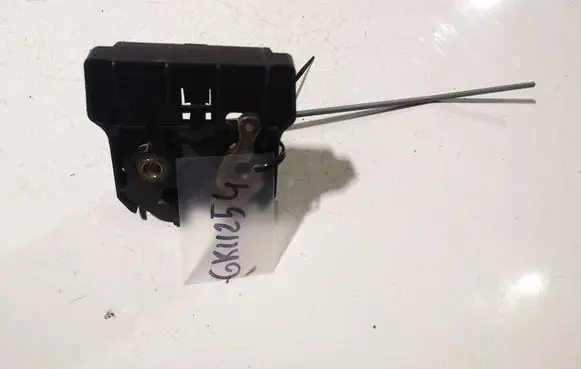 Opel Zafira A Seat back rest lock catch