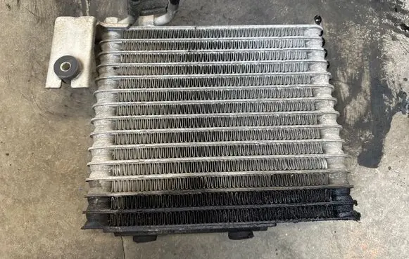 Hyundai H-1, Starex, Satellite Engine oil radiator 264104A05X