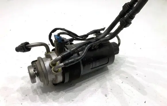 KIA Carens III Fuel filter housing 
