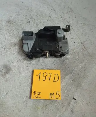 Citroen Xsara Picasso Front door lock 2847823