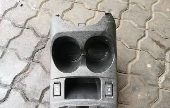 Nissan Qashqai Cup holder front 969664EA1A 969654EA1A