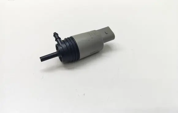 BMW 5 E60 E61 Windscreen/windshield washer pump 6934159 6934159AI02 67126934159