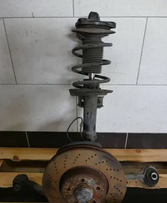 Mercedes-Benz C W204 Front shock absorber/damper