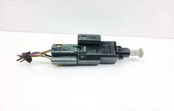 Opel Zafira A Brake pedal sensor switch 09132299 09175172 09175185