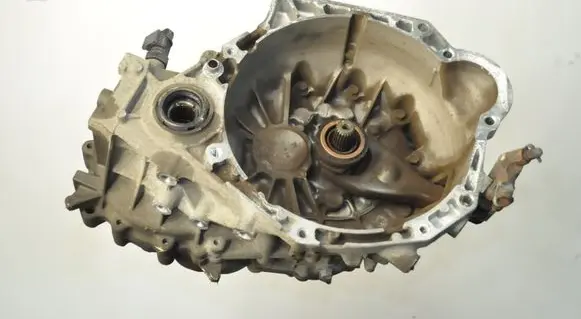 Hyundai ix20 Manual 6 speed gearbox TDJ5F