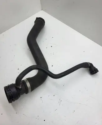 BMW 5 E60 E61 Engine coolant pipe/hose 7799747