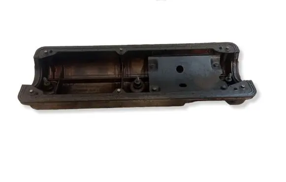 Volkswagen Golf III Rocker cam cover 030103475Q