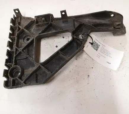 Audi A6 S6 C6 4F Fender mounting bracket 4F0807227
