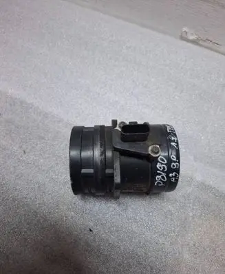 Volkswagen PASSAT B6 Mass air flow meter 06J906461D