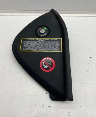 Maserati Quattroporte Dashboard side end trim 