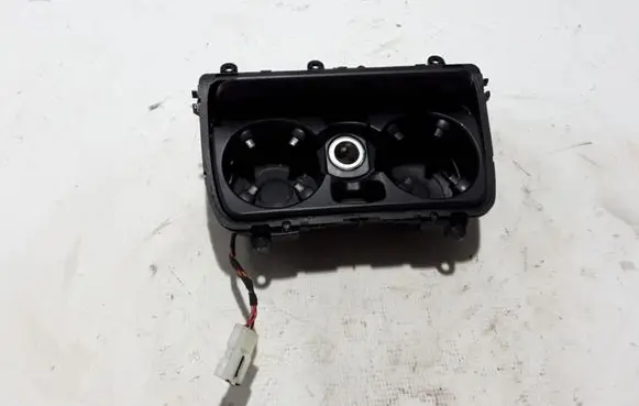 BMW 5 F10 F11 Cup holder 9241714