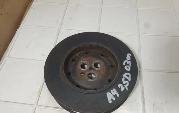 Audi A4 S4 B6 8E 8H Crankshaft pulley L1104