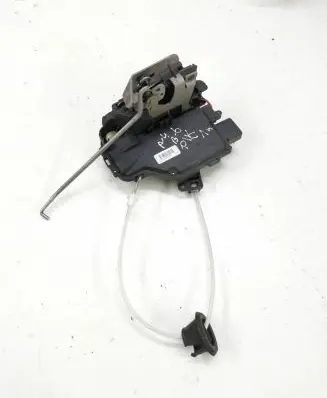 Audi A4 S4 B6 8E 8H Front door lock 4B1837015G