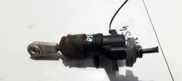 Audi A6 S6 C5 4B Clutch master cylinder 006236025000