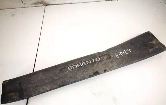 KIA Sorento Front sill trim cover 858732p200 85873-2p200