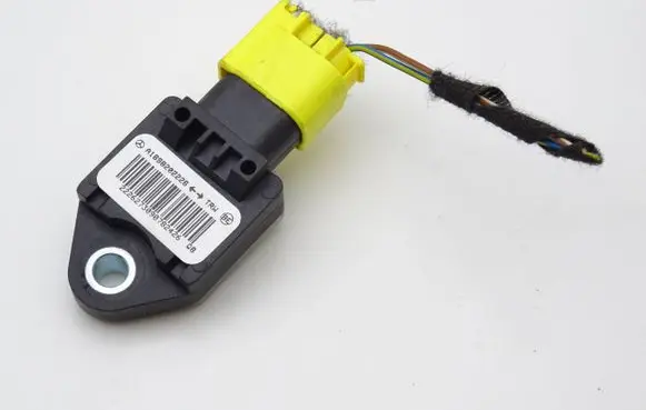 Mercedes-Benz B W245 Airbag deployment crash/impact sensor A1698202226