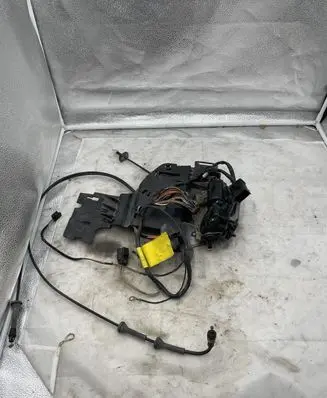 Dodge Grand Caravan Front door lock P68068069AC