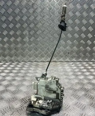 Audi A5 Sportback 8TA Rear door lock 8K0839015C