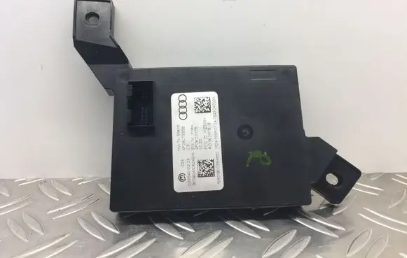 Keyless (KESSY) go control unit/module