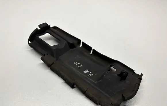 Intercooler air guide/duct channel