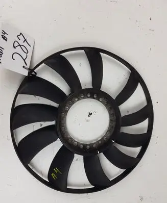 Audi A4 S4 B5 8D Fan impeller 058121301B