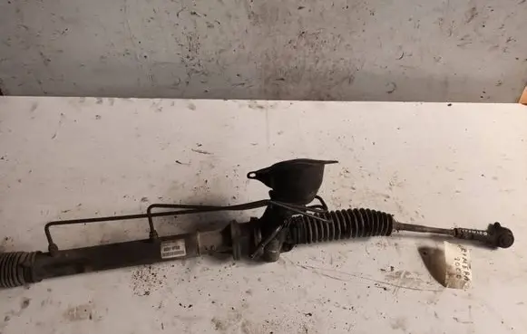 Nissan Primera Steering rack 490019F600