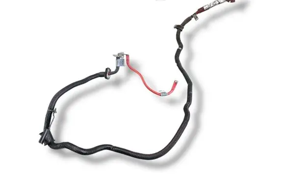 Land Rover Discovery 3 - LR3 Positive cable (battery) YTA000194 L319 301055300