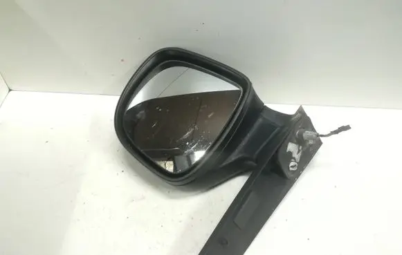 Mercedes-Benz Vito Viano W639 Front door electric wing mirror 