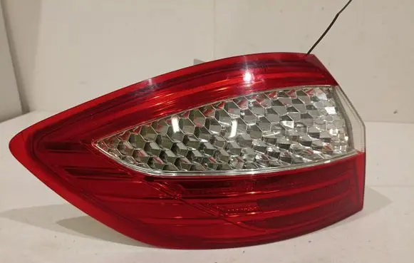 Ford Mondeo MK IV Rear/tail lights 7S7113405B
