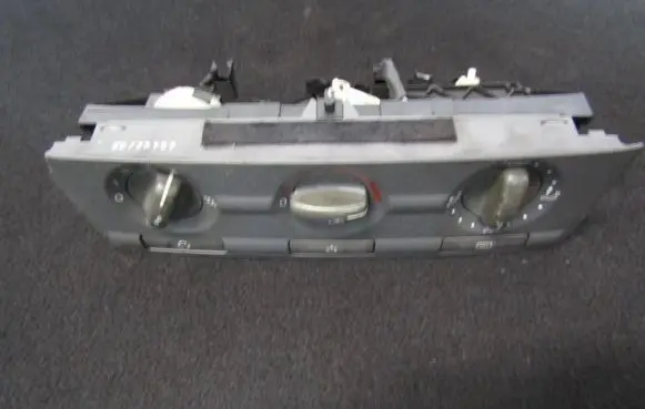 Volvo S40, V40 Climate control unit 9041704797 90.417.04.797