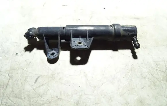 KIA Sorento Headlight washer spray nozzle 25060718482 250607
