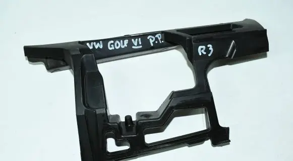 Volkswagen Golf VI Front bumper mounting bracket 5K0807724B