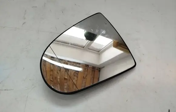 Mitsubishi Colt Wing mirror glass 232634027