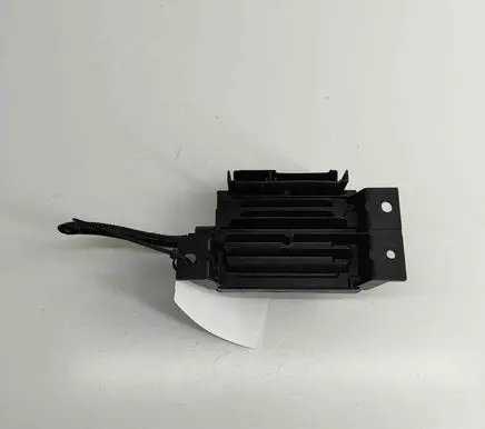Nissan Qashqai J12 Current control relay 243026UA0A