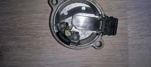 Camshaft position sensor