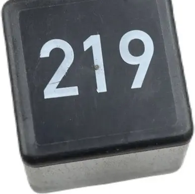 Volkswagen PASSAT B5 Other relay 443951253AA
