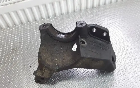 Volvo 850 Driveshaft support bearing bracket 074199643