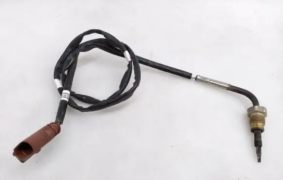 Skoda Octavia Mk3 (5E) Exhaust gas temperature sensor 04L906088DH