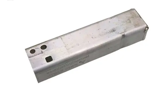 Radiator support slam panel bracket