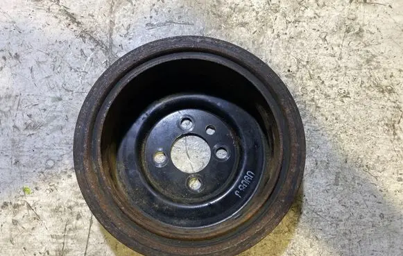 Audi A4 S4 B7 8E 8H Crankshaft pulley 03G105243C