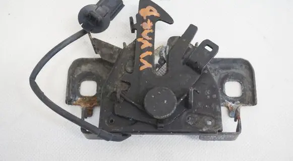 Opel Vivaro Engine bonnet/hood lock/catch