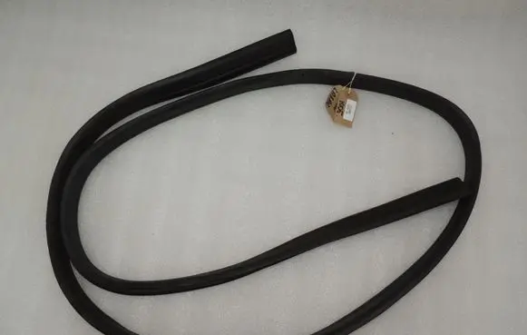 Ford Focus ST Rear door rubber seal (on body) 1750006 BM51A25324AF